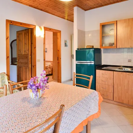 Limoneto Ischia بيت للعطل